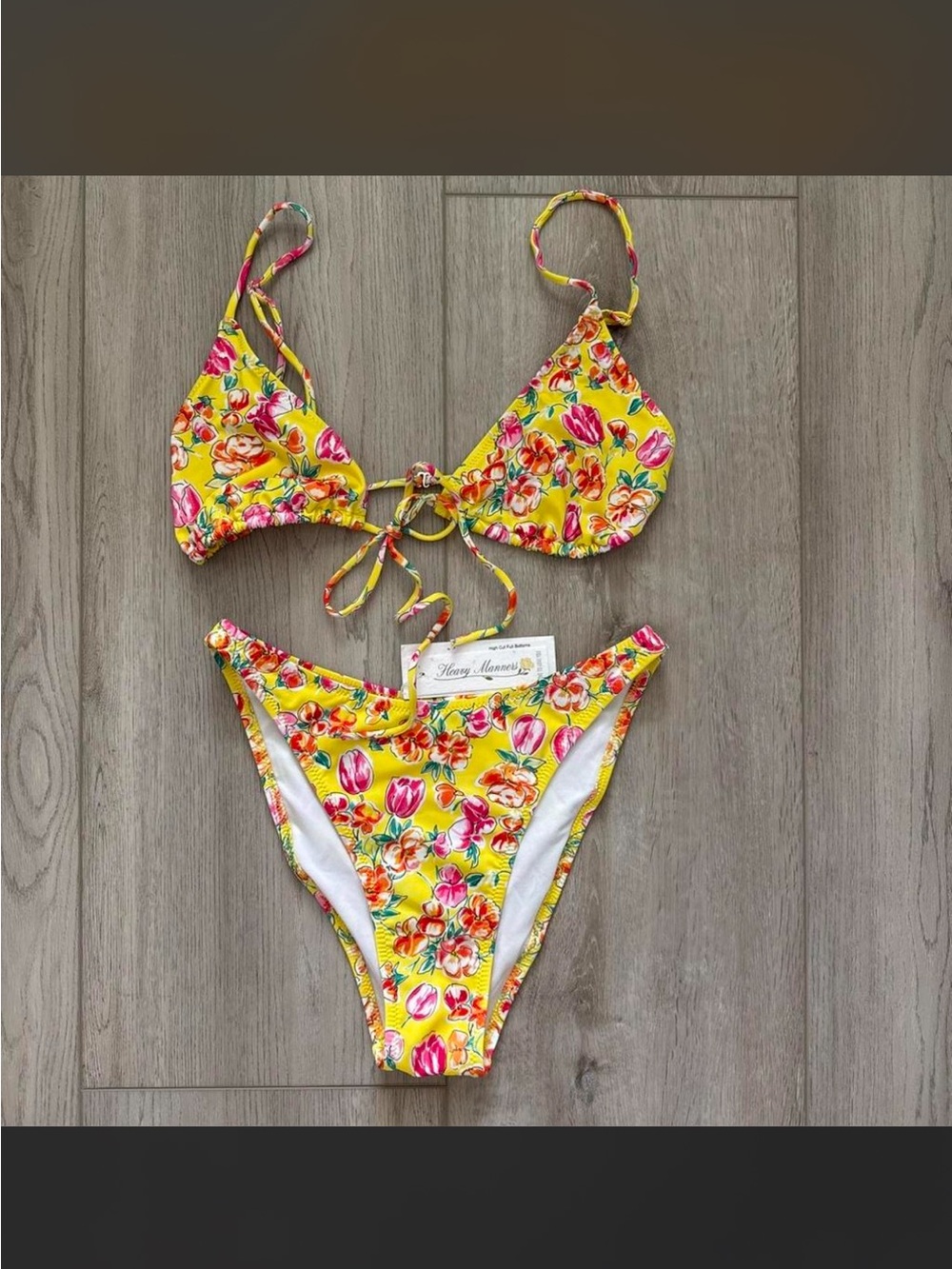 ‘Miss Bahamas’ Set / Bundle - Picture 4 of 6